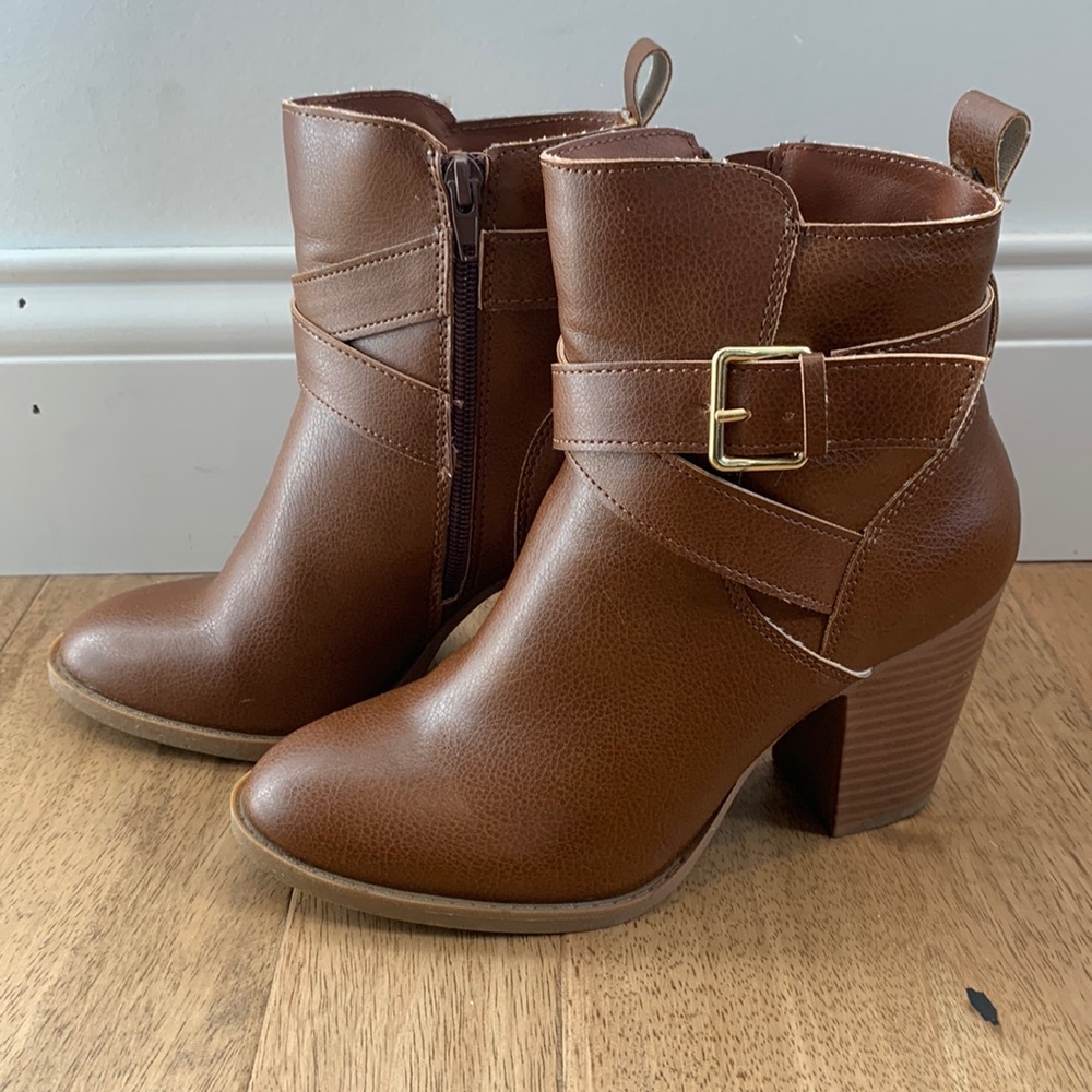Brown ankle boot